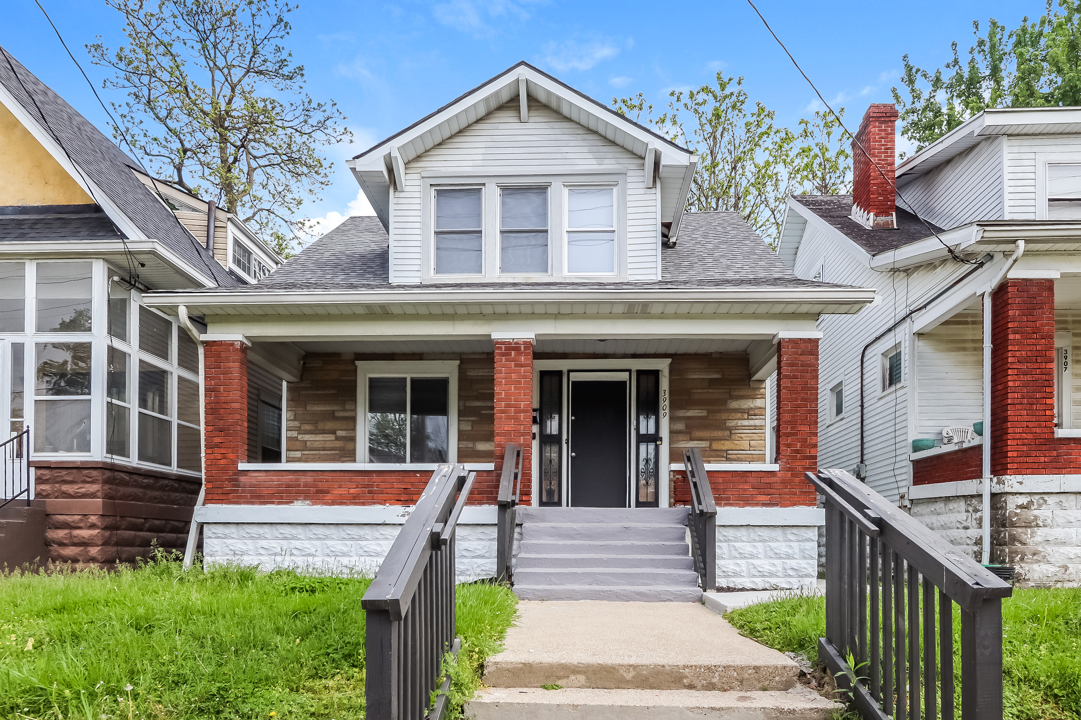 3909 River Park Dr Louisville, KY 40211